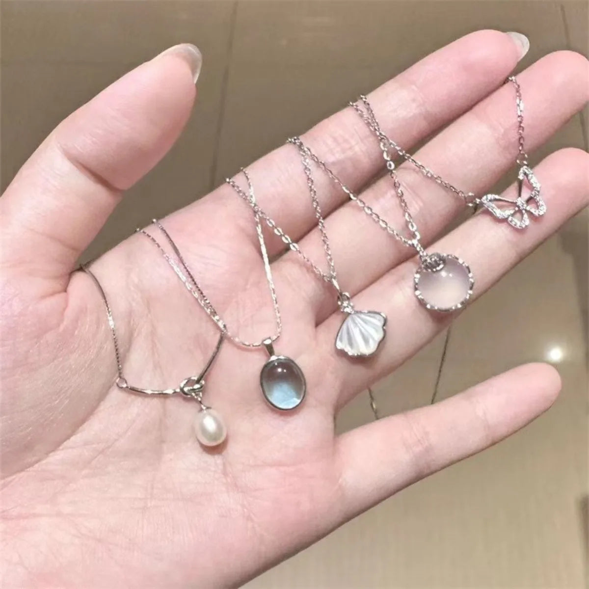 Conjunto Premium de 5 Colares Femininos em Aço Inoxidável | Elegância Minimalista