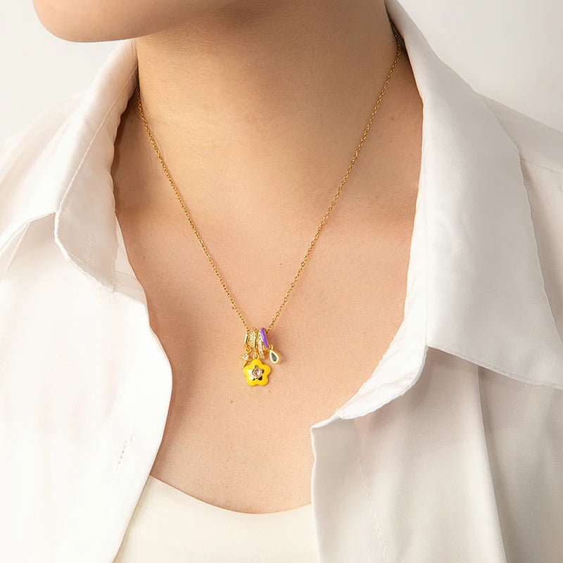 NOVORA™Necklace with Star & Crystal Pendant