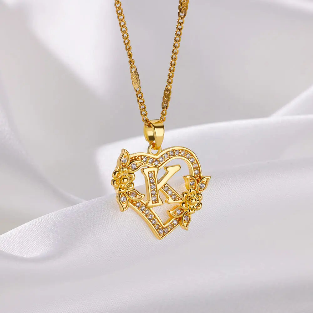 Personalized Heart Initial Necklace for Women – 18K Gold Plated Stainless Steel Letter Pendant | Meaningful Gift for Her