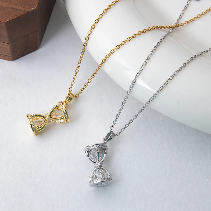 NOVORA™Necklace with Star & Crystal Pendant