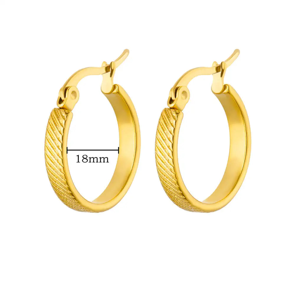 Brincos Chunky Vintage em Aço Inoxidável Dourado | NOVORA