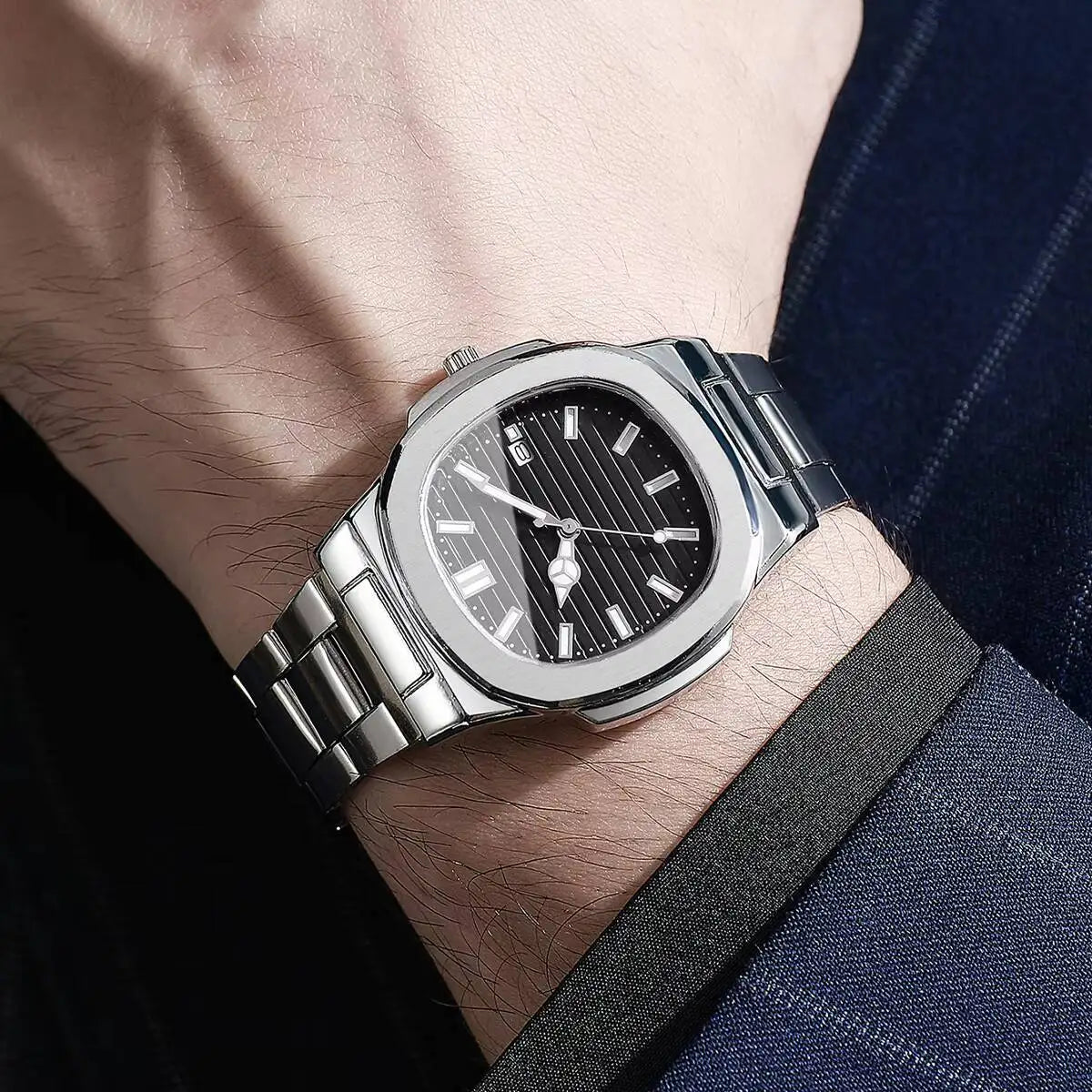 Relógio Masculino Premium Square em Aço Inoxidável | Elegância e Precisão